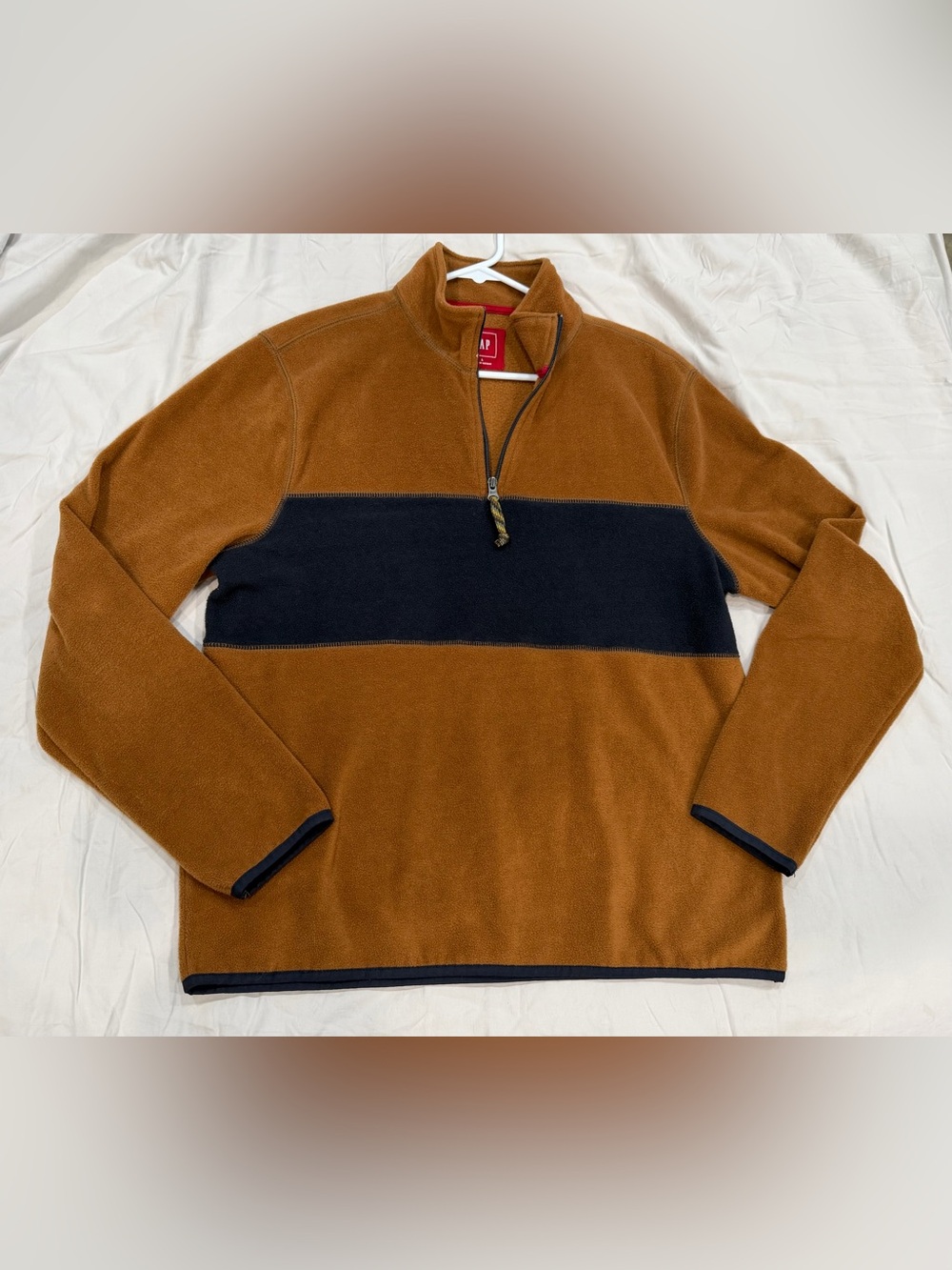 GAP Men’s Brown Quarter-Zip Fleece with Navy Stripe